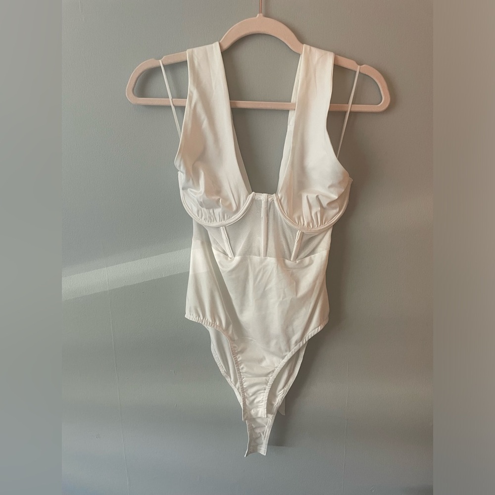 Alice Elle Tie Halter Bodysuit